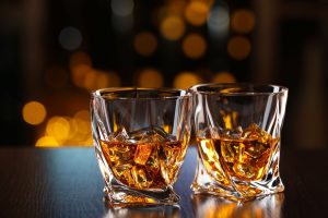 Scotch vs Whiskey vs Whisky: What's the Difference - DrinkableGifts Blog